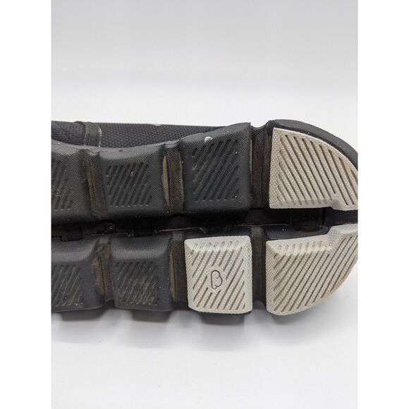 On Women's Cloud X 3 Sneakers, Black, 9.5 Medium US - Picture 13 of 13